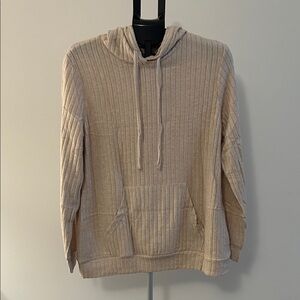 Elegant Beige Knit Pullover Sweater